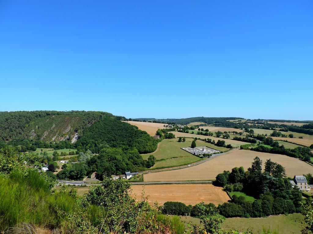 Gite Dans Les Alpes Mancelles Gesnes-le-Gandelin 外观 照片