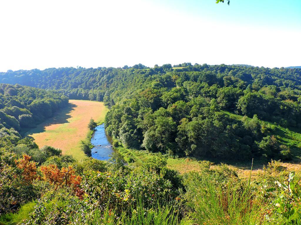 Gite Dans Les Alpes Mancelles Gesnes-le-Gandelin 外观 照片