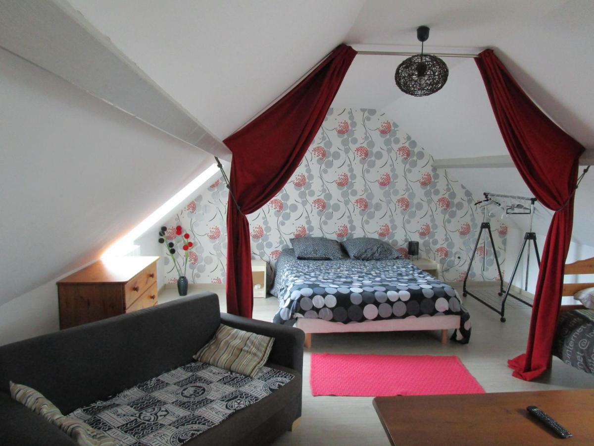 Gite Dans Les Alpes Mancelles Gesnes-le-Gandelin 外观 照片